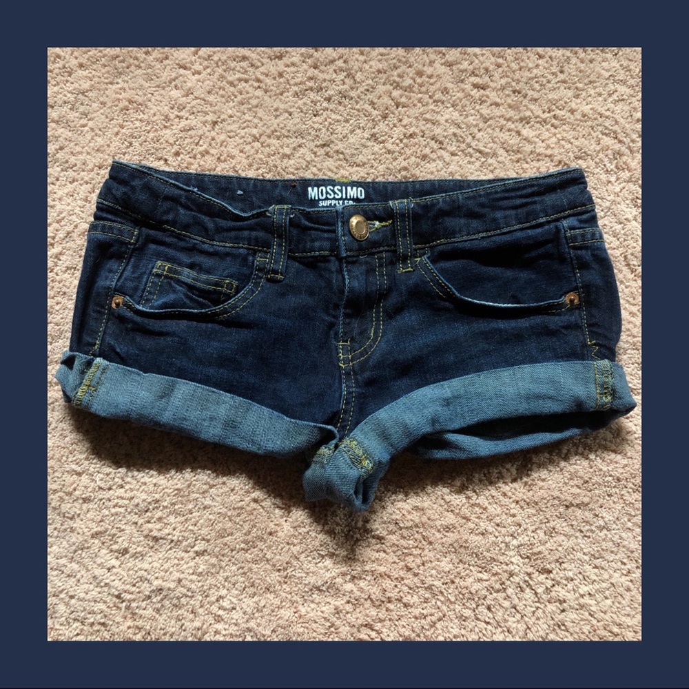 💙 Denim Short-Shorts